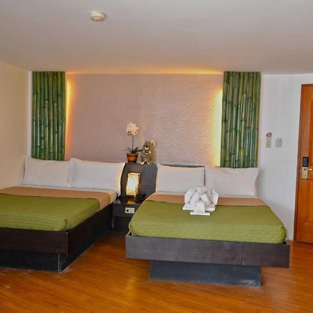Quoalla Hotel Boracay Balabag  Bagian luar foto