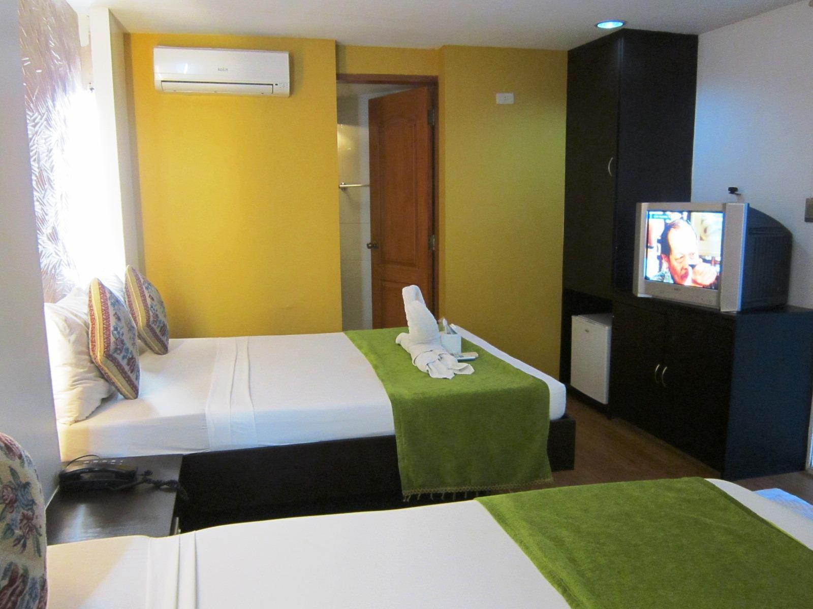 Quoalla Hotel Boracay Balabag  Bagian luar foto