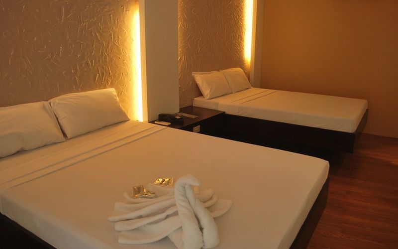 Quoalla Hotel Boracay Balabag  Bagian luar foto