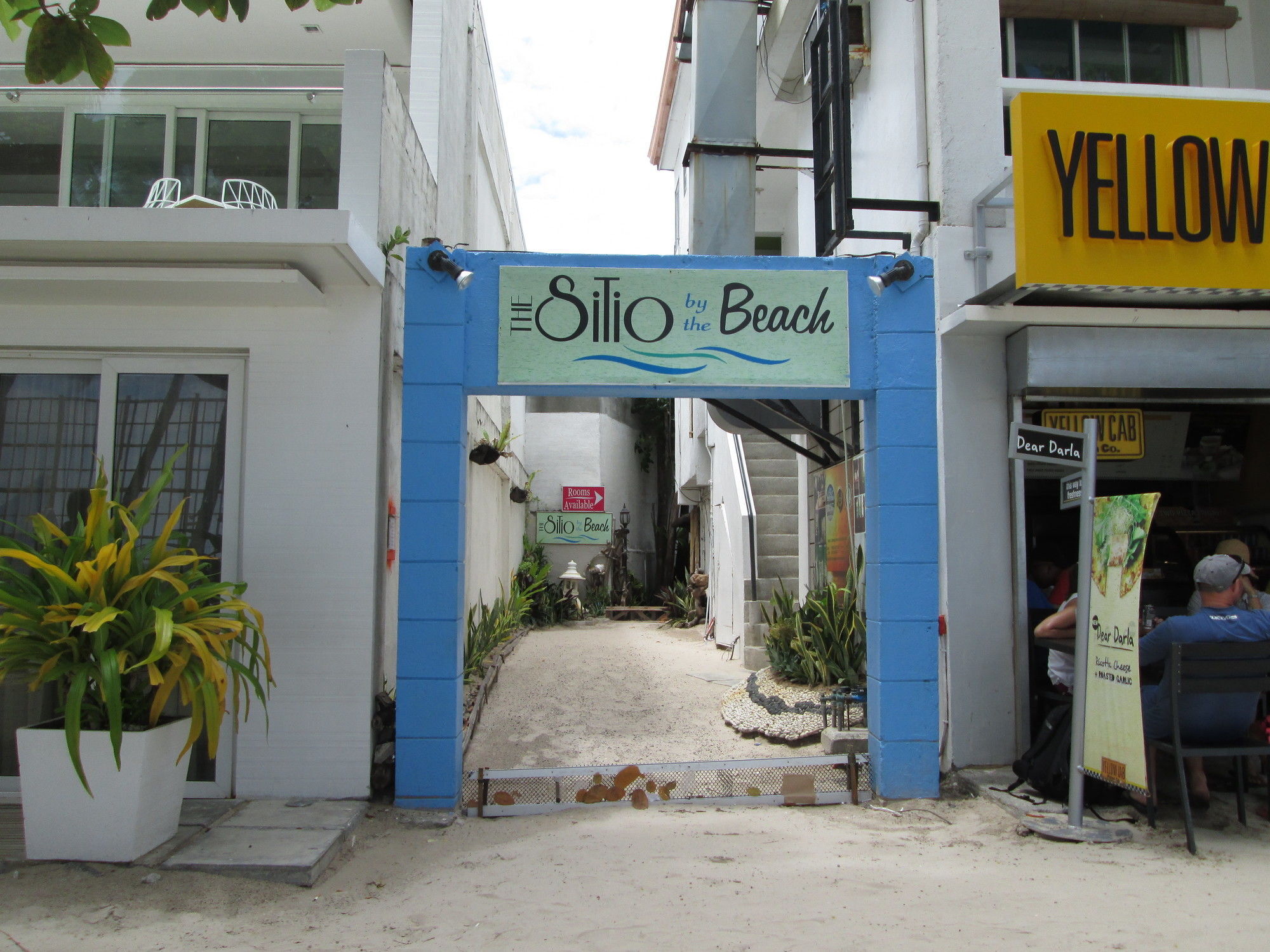 Quoalla Hotel Boracay Balabag  Bagian luar foto