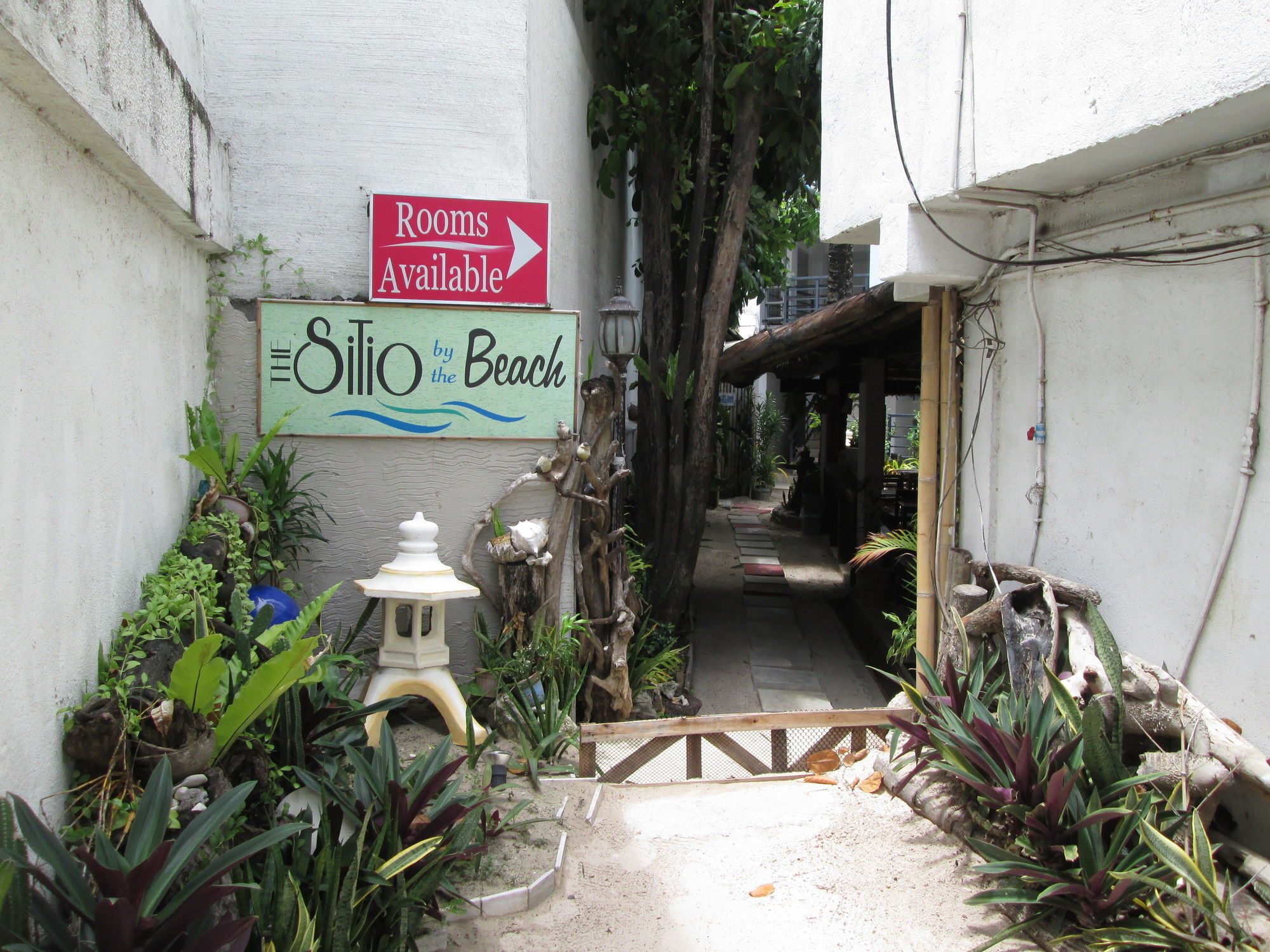 Quoalla Hotel Boracay Balabag  Bagian luar foto